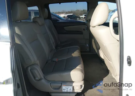 2015 Honda Odyssey Touring/Touring Elite z USA, uszkodzony, nr VIN 5FNRL5H91FB024977